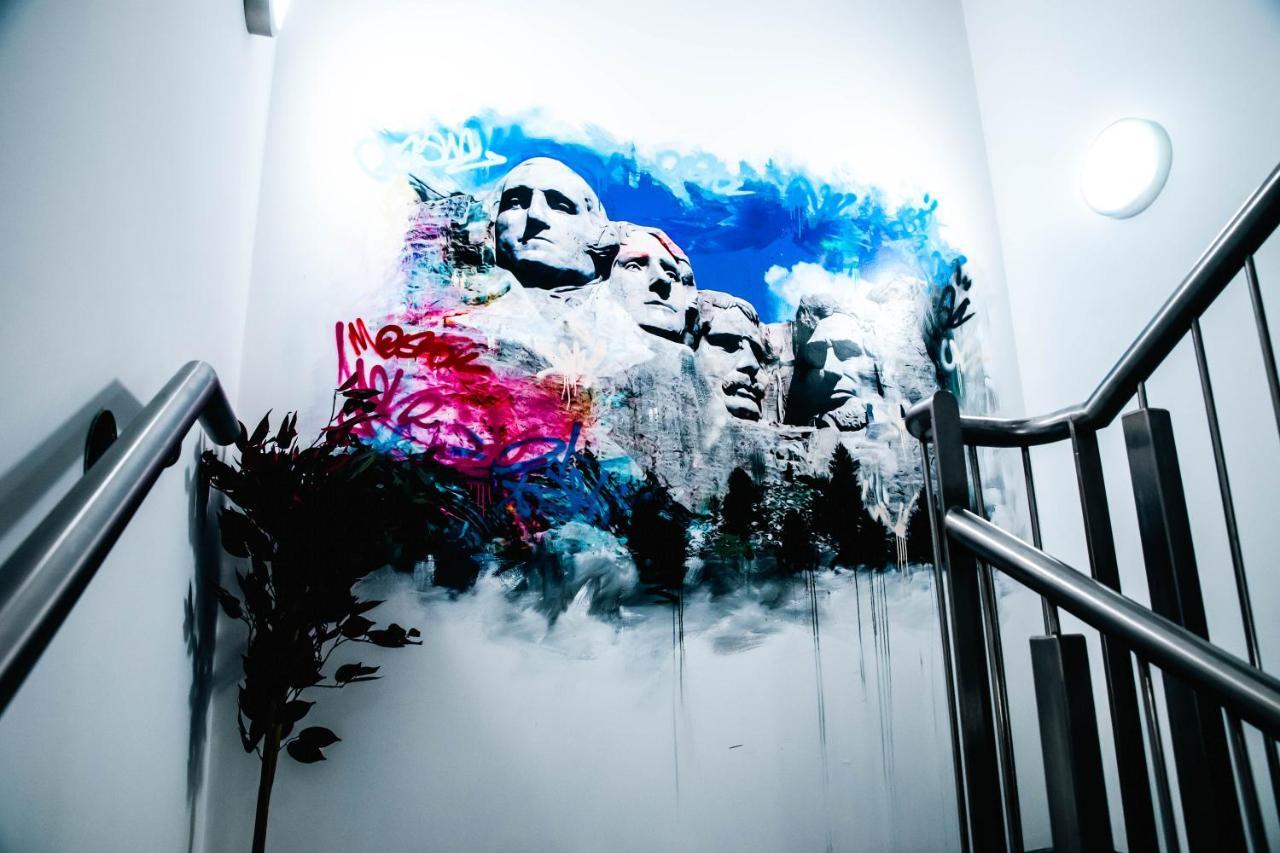 The Bling Hotel By Ustay Aparthotels Liverpool Eksteriør billede