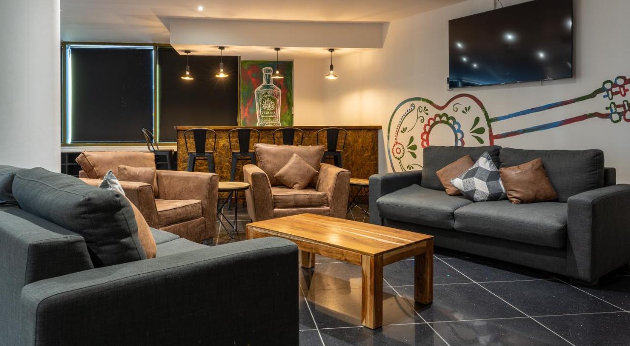 The Bling Hotel By Ustay Aparthotels Liverpool Eksteriør billede