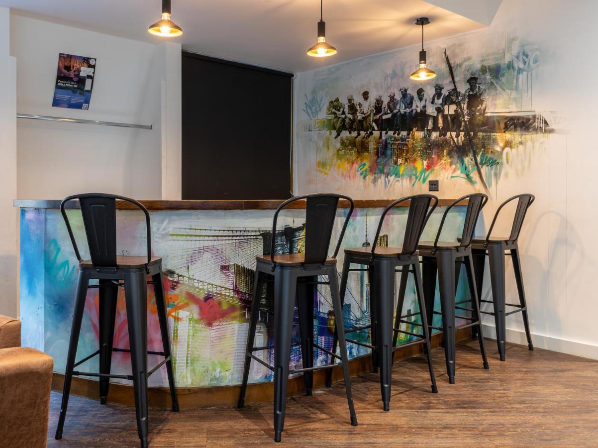 The Bling Hotel By Ustay Aparthotels Liverpool Eksteriør billede